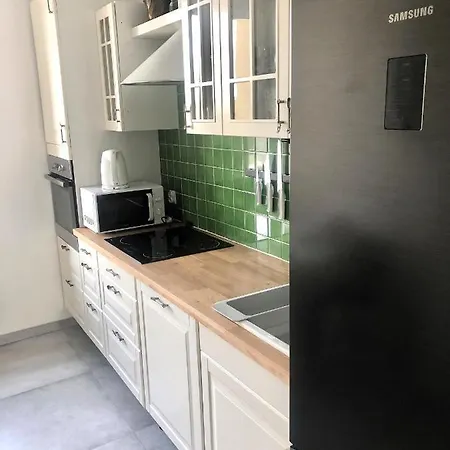 Apartment Port